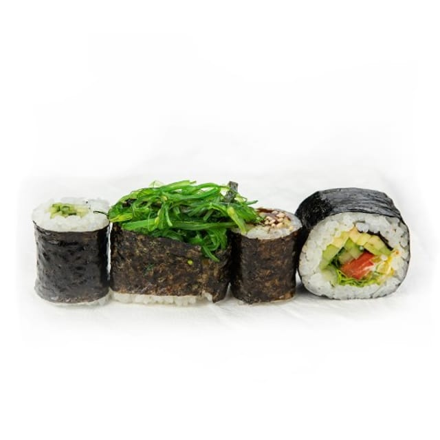 Hamachi Maki.