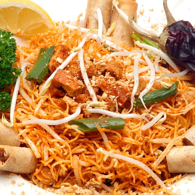 Me-Siam & Eggrolls.