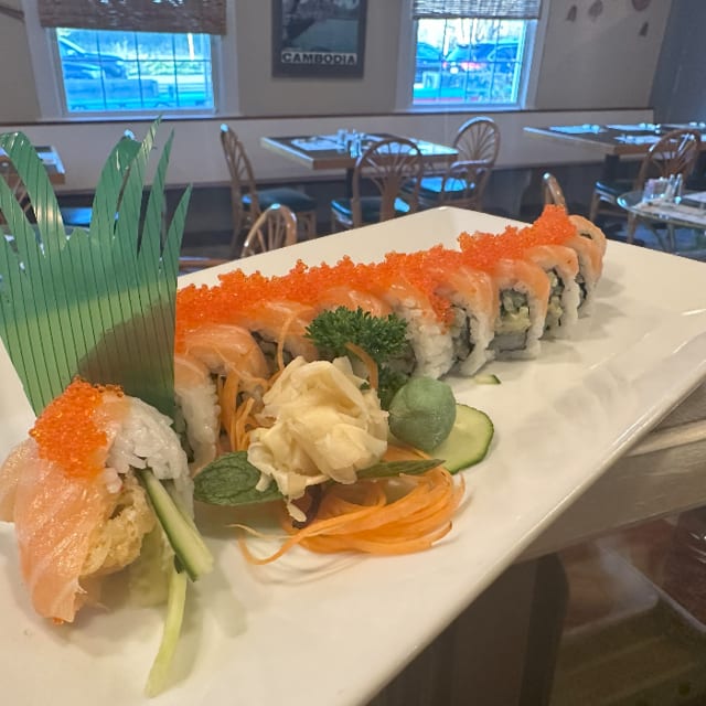 Orange Dragon Maki.
